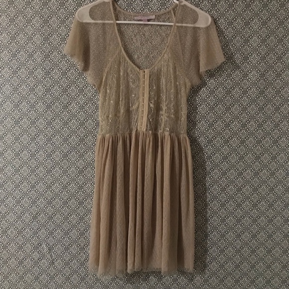 Romeo & Juliet Couture sheer lace dress - Picture 2 of 3